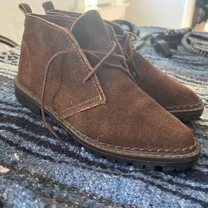 Clark’s Vintage 90’s Desert Chukka Shoes sz6